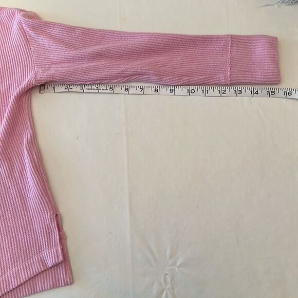 Urban Outfitters Women’s Knit Top, Size XXS - Picture 7 of 9